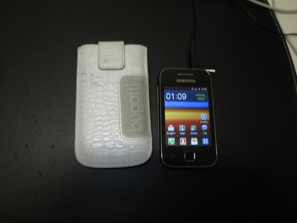mobiel met leren hoel samsung Galaxy Young gt, Telecommunicatie, 8 GB, Ophalen of Verzenden, Zwart
