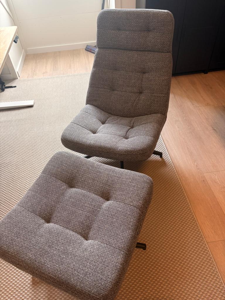 Havberg draaifauteuil en voetenbank, Huis en Inrichting, Fauteuils, Ophalen, Zo goed als nieuw, Minder dan 75 cm, 50 tot 75 cm