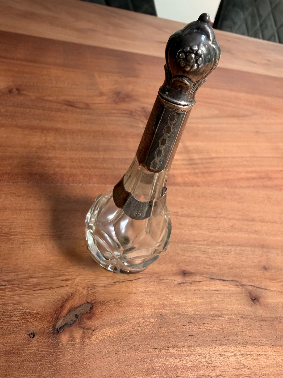 Antieke parfumfles met zilveren dop, Antiek en Kunst, Verzenden
