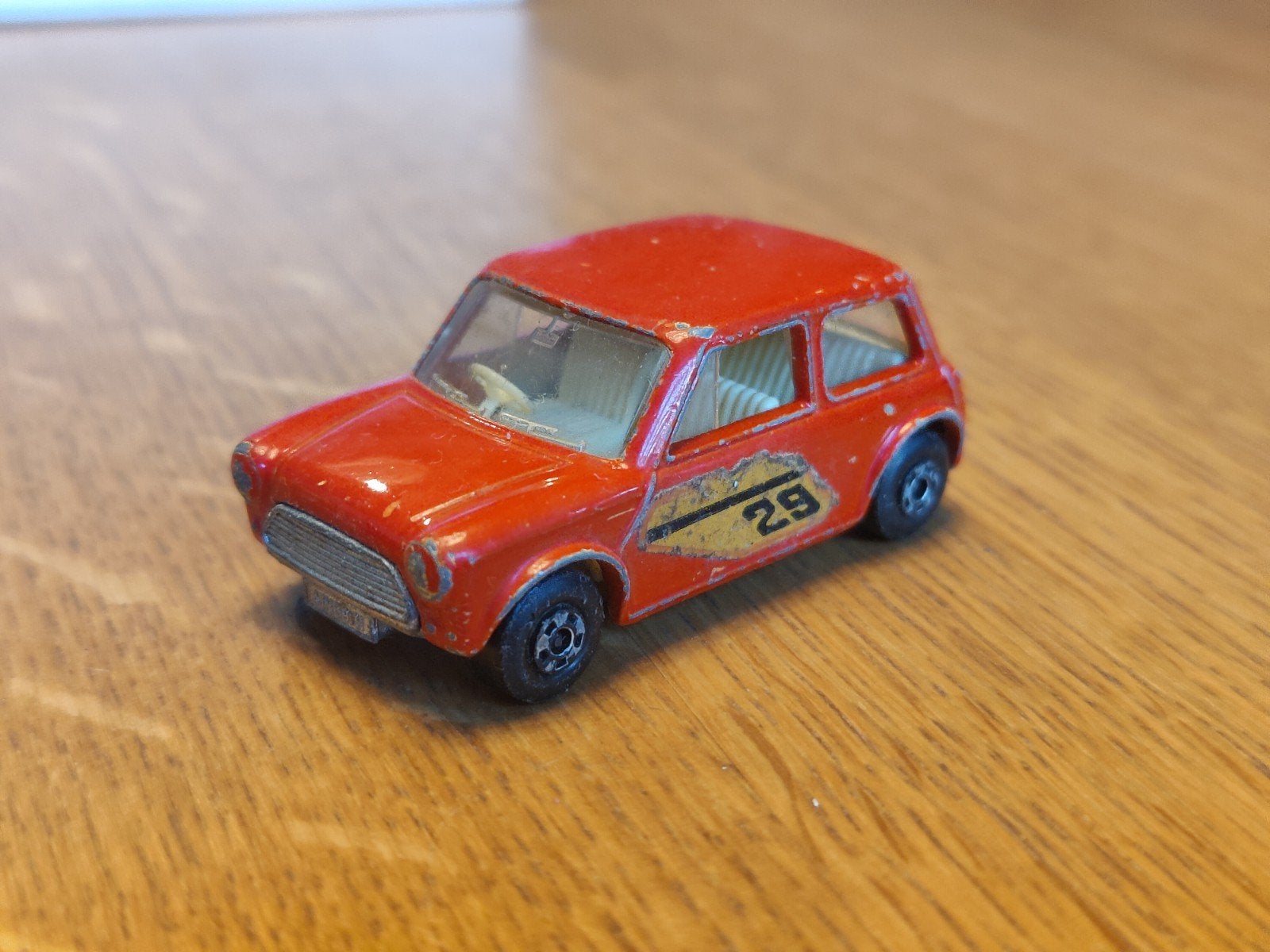 Matchbox Racing Mini Cooper ROOD, Ophalen of Verzenden, Zo goed als nieuw, Auto