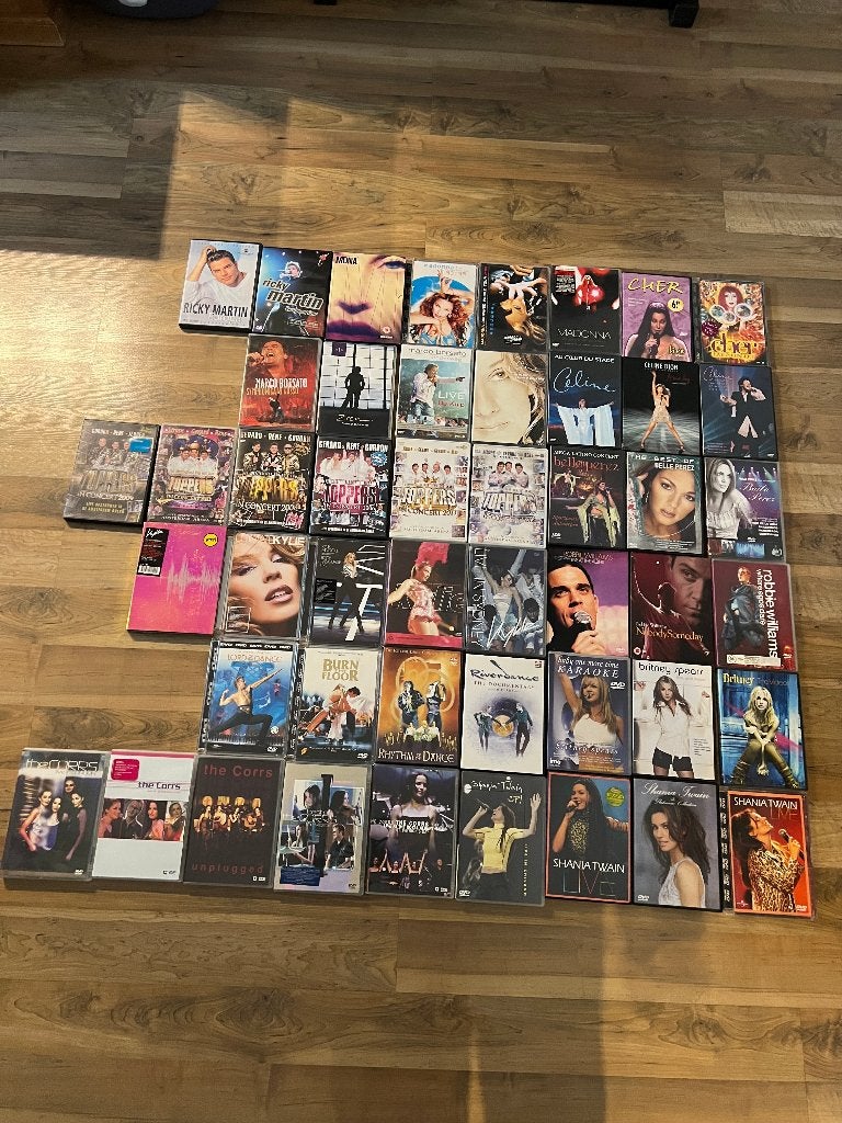 48 muziek/concerten Dvd's(NR 6)VERZENDEN MOGELIJK!!, Alle leeftijden, Ophalen, Zo goed als nieuw, Muziek en Concerten