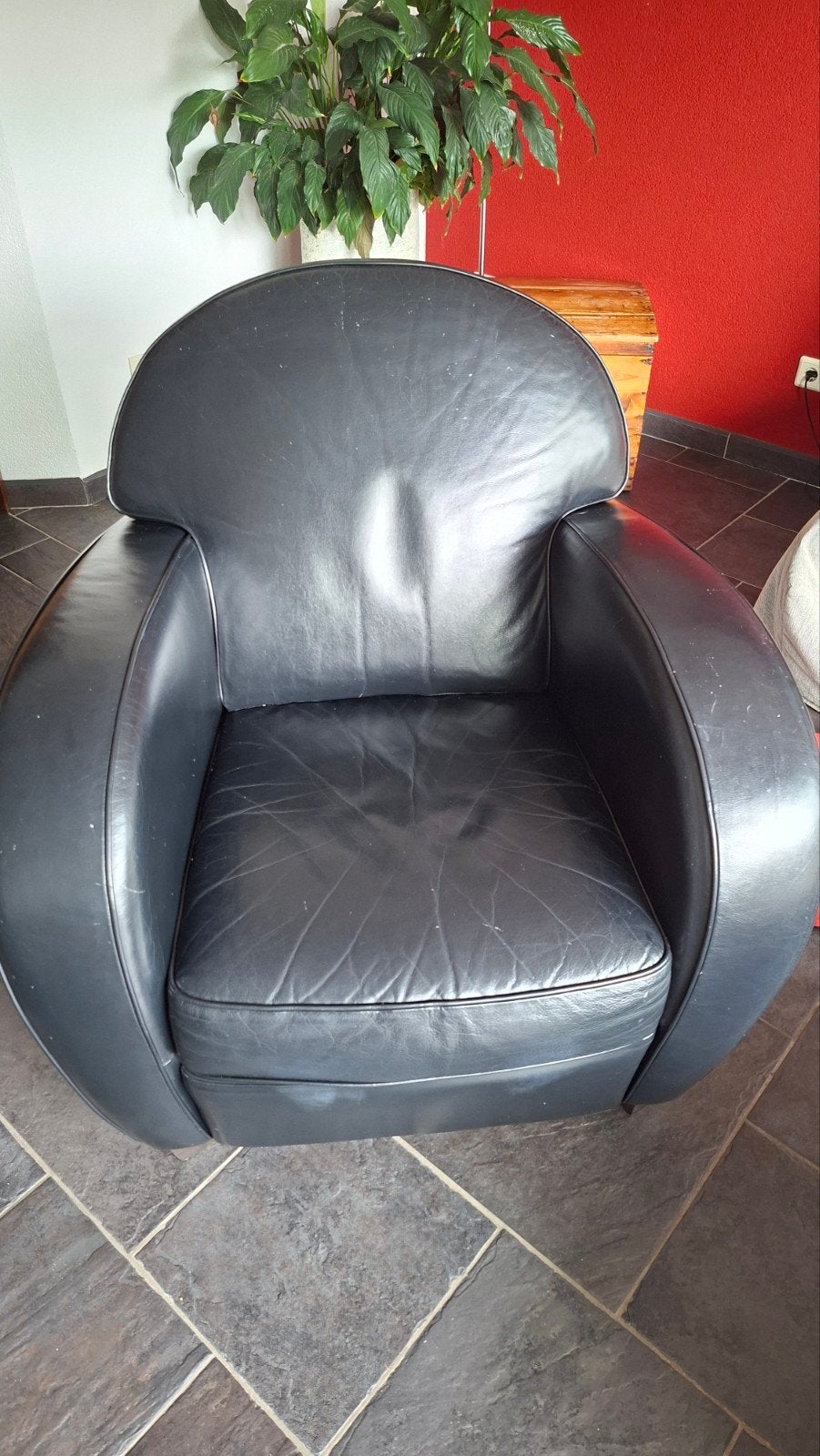 Zwarte leren fauteuil - Comfortabele en stijlvolle stoel, Ophalen, Gebruikt, Tijdloos, Modern, 75 tot 100 cm