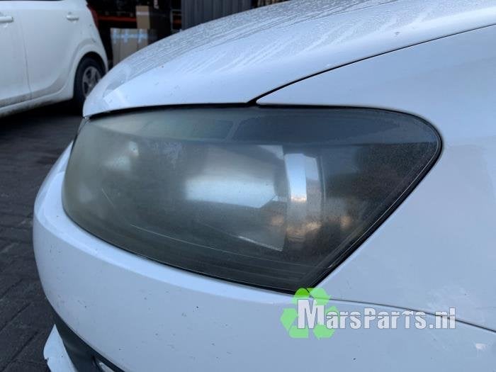 Koplamp links van een Volkswagen Polo, Gebruikt, -, Volkswagen, -