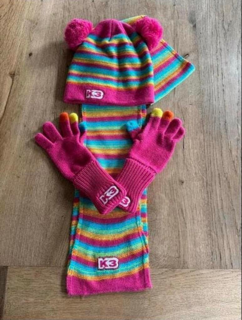 Leuke K3 Muts, Sjaal en Wanten Set - Regenboog, Ophalen of Verzenden, Zo goed als nieuw, Maat 86, Meisje