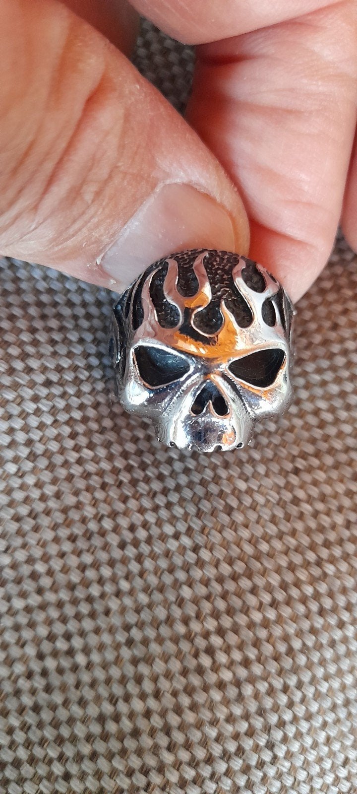 Stoere Zilverkleurige Doodshoofd Ring maat 20 (nieuw), IJzer of Staal, 19 tot 20, Ophalen of Verzenden, Zo goed als nieuw