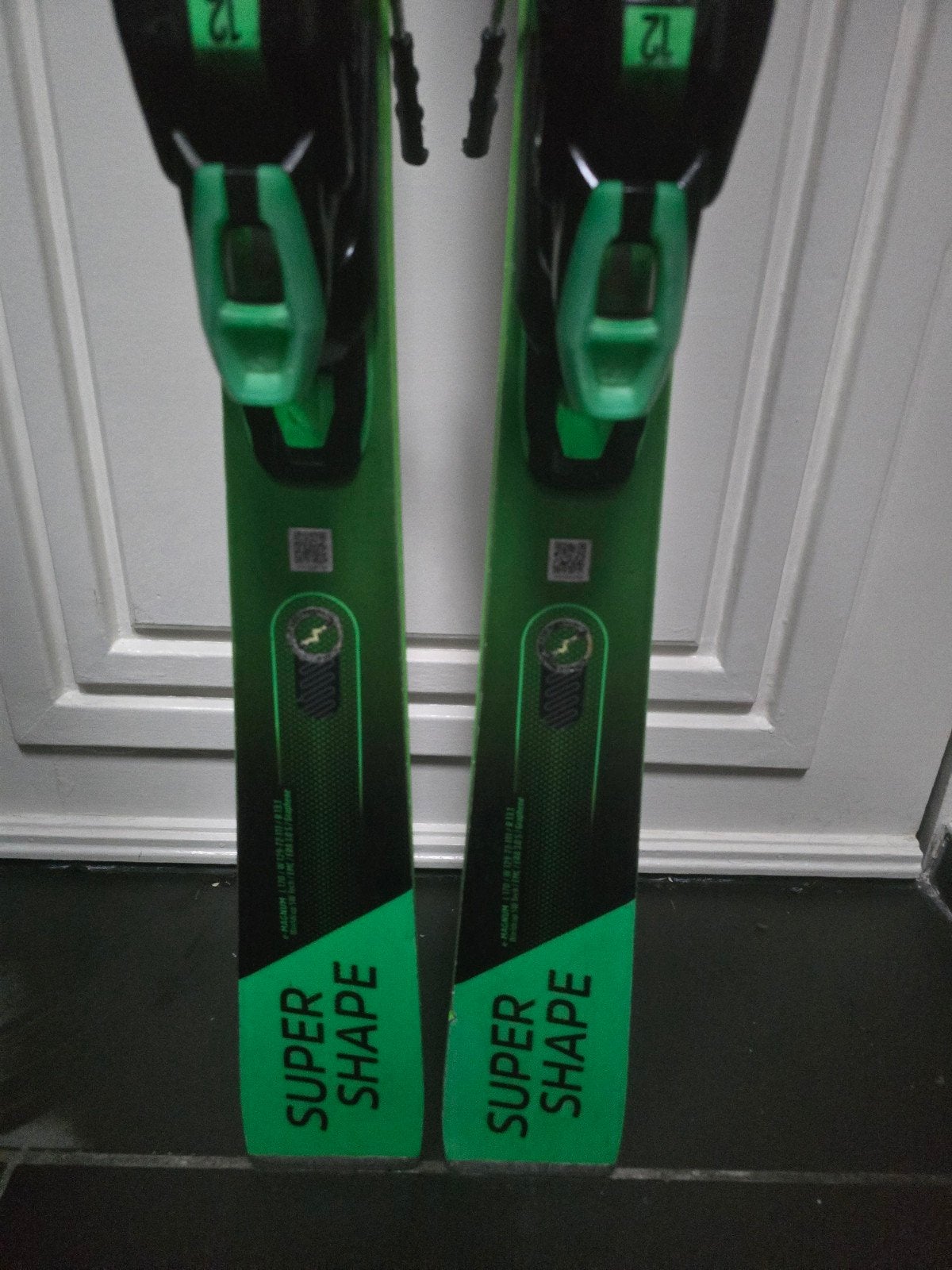 170cm HEAD SUPERSHAPE E MAGNUM NP1000 WORLDCUP SW, 160 tot 180 cm, Ophalen of Verzenden, Zo goed als nieuw, Carve