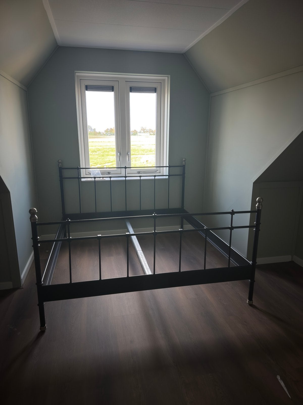 Ikea bedframe 180x200, Ophalen, Zwart, Tweepersoons, Zo goed als nieuw