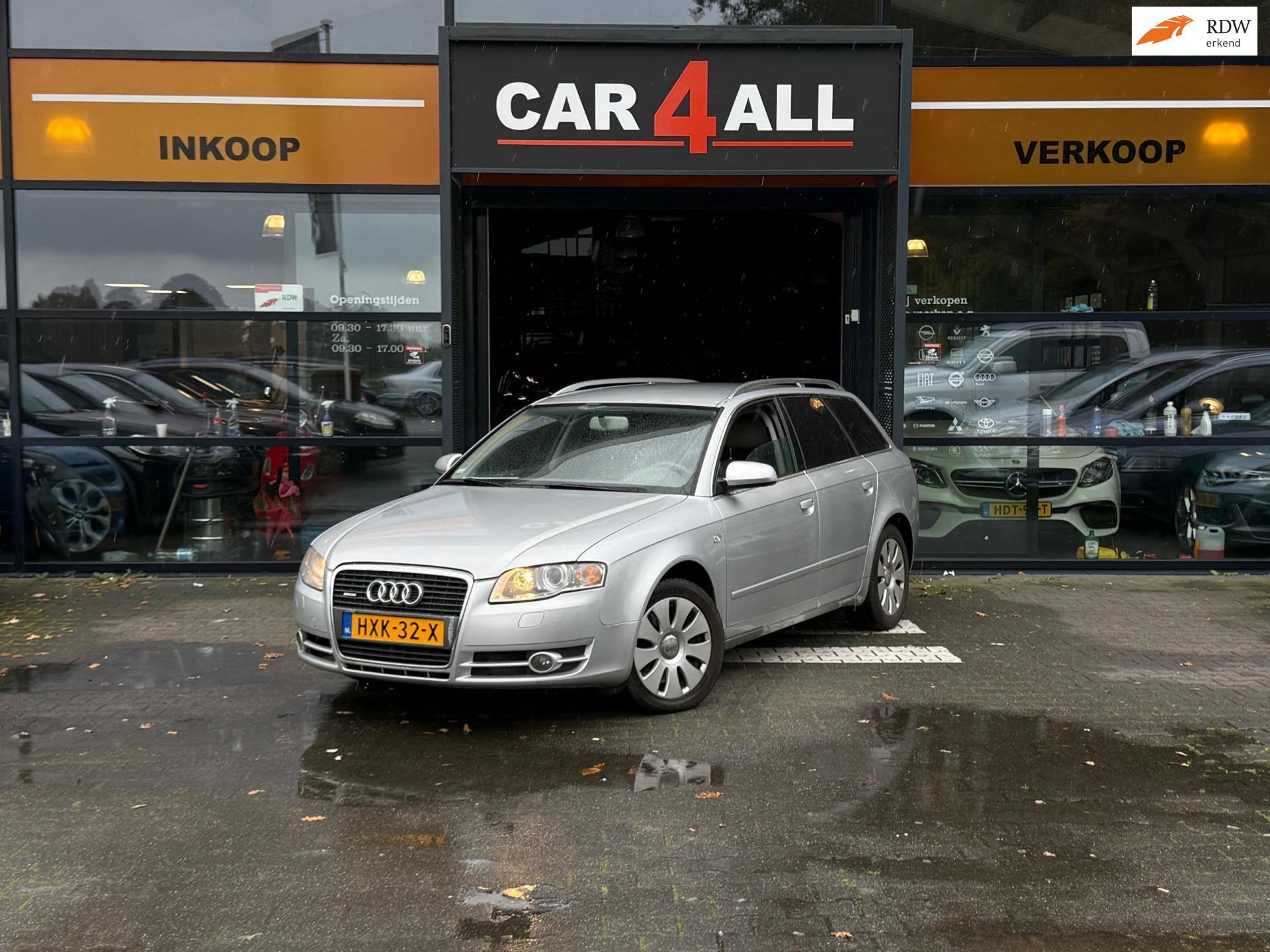 Audi A4 Avant 2.0 TFSI quattro AUTOMAAT/NAVI/STLVRM/APK 13-8, Auto's, Automaat, Stof, Gebruikt, Beige