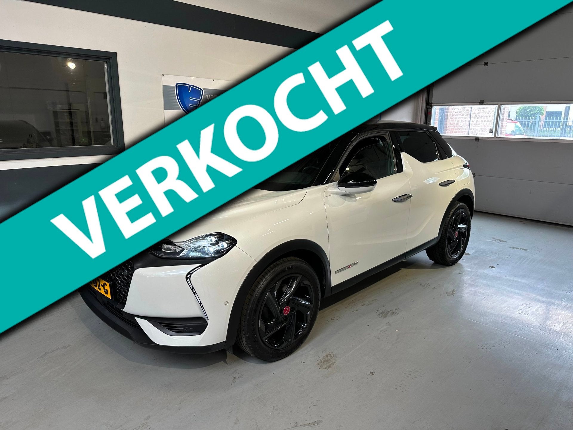 DS 3 Crossback 1.2 PureTech Performance Line, Auto's, Dealer onderhouden, Gebruikt, 1199 cc, Leder en Stof