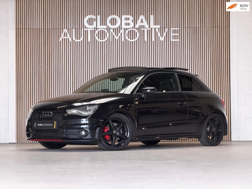 Audi A1 1.4 TFSI S edition - SCHUIFDAK - AUTOMAAT - BOSE - S, Auto's, Audi, Voorwielaandrijving, Euro 5, Zwart, 4 cilinders