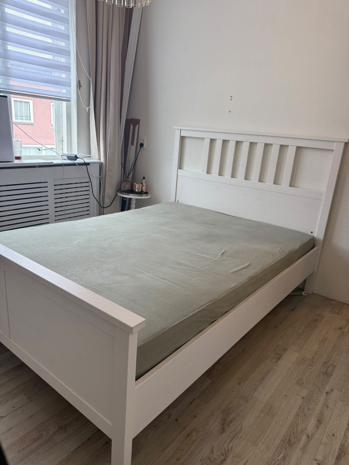 Wit bed 140x200 cm ZONDER matras, Huis en Inrichting, Ophalen, Gebruikt, Wit, Tweepersoons