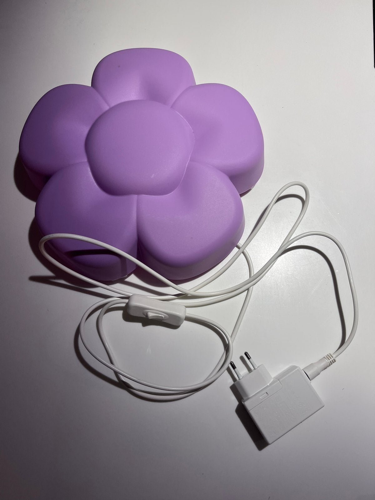 IKEA SMILA BLOMMA Wandlamp - Paars Bloem Design, Gebruikt, Kunststof, IKEA, Paars