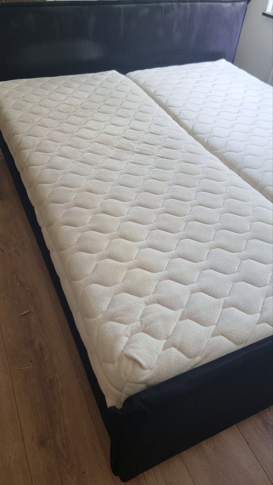 Bed met twee matrassen 210x90 cm, incl. optionele topper, Huis en Inrichting, Slaapkamer | Bedden, Ophalen, Gebruikt, 210 cm, Tweepersoons