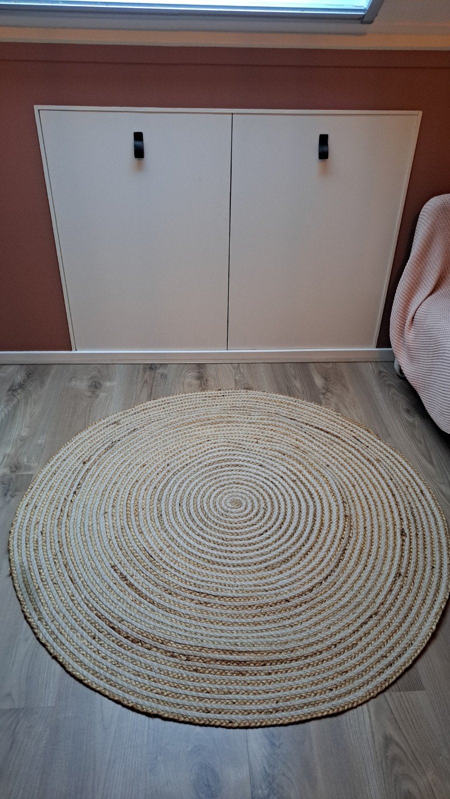 Rond vloerkleed diameter 125 cm, Huis en Inrichting, Ophalen, Rond, Zo goed als nieuw, 100 tot 150 cm