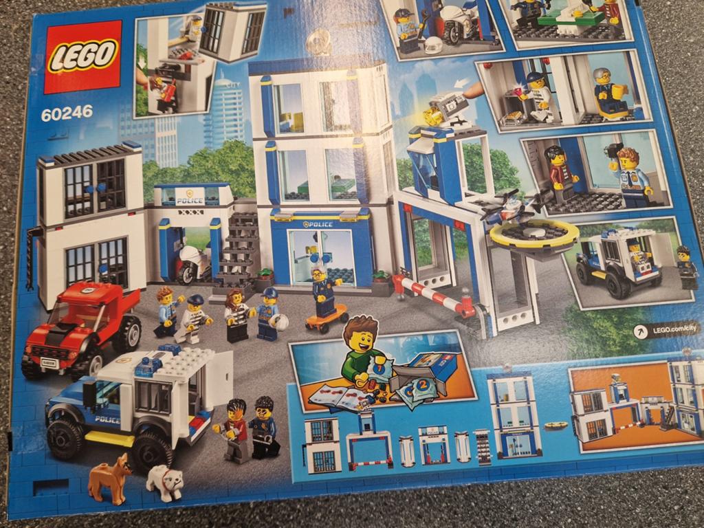 LEGO City Politiebureau 60246 - Complete set, Compleet, City, Lego, Ophalen of Verzenden