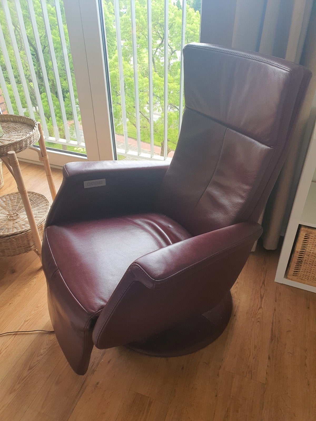 Keurige Prominent lederen relax fauteuil, Ophalen of Verzenden, Zo goed als nieuw, 50 tot 75 cm, Leer