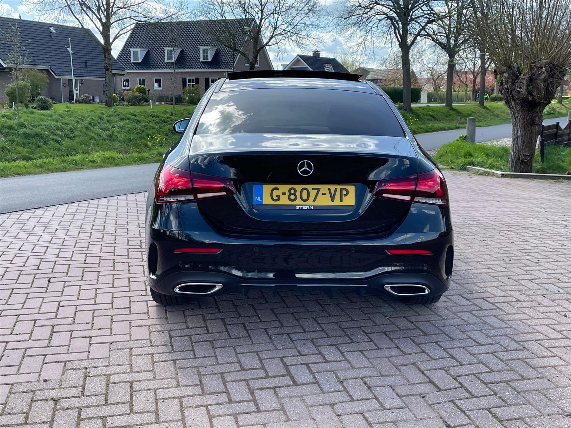 Mercedes A-Klasse Limousine A 180 d 116pk 7G-DCT Launch Edit, Auto's, Dealer onderhouden, Gebruikt, 4 cilinders, 116 pk