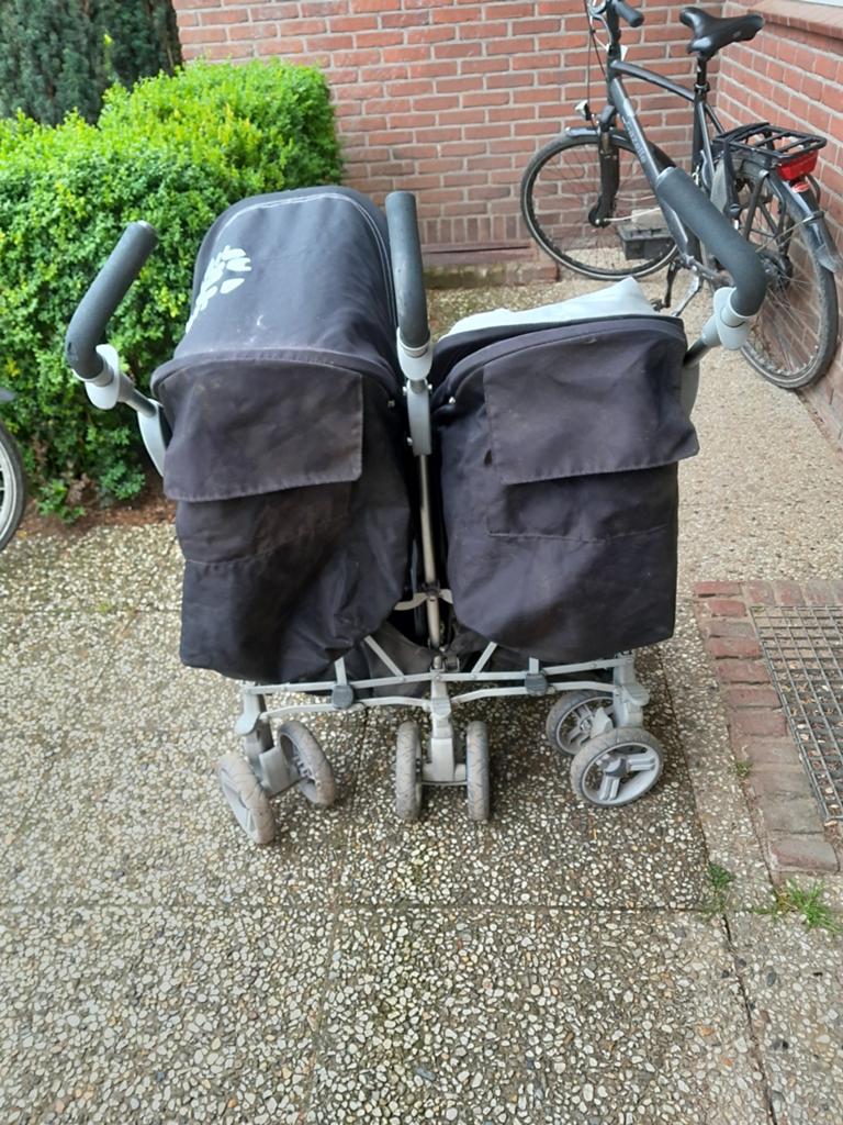 UFO Duo Buggy - Handige Tweelingwagen, Kinderen en Baby's, Buggy's, Ophalen, Gebruikt, Overige merken, Verstelbare rugleuning