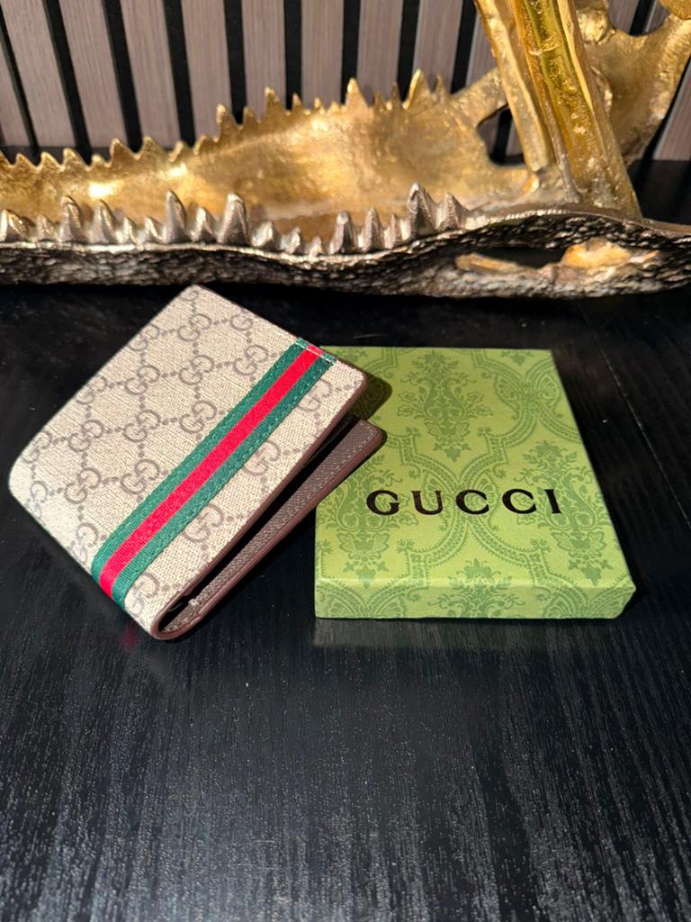 Gucci Portemonnee met Klassiek Monogram - Nieuw!, Sieraden, Tassen en Uiterlijk, Portemonnees, Overige merken, Beige, Nieuw, Ophalen of Verzenden