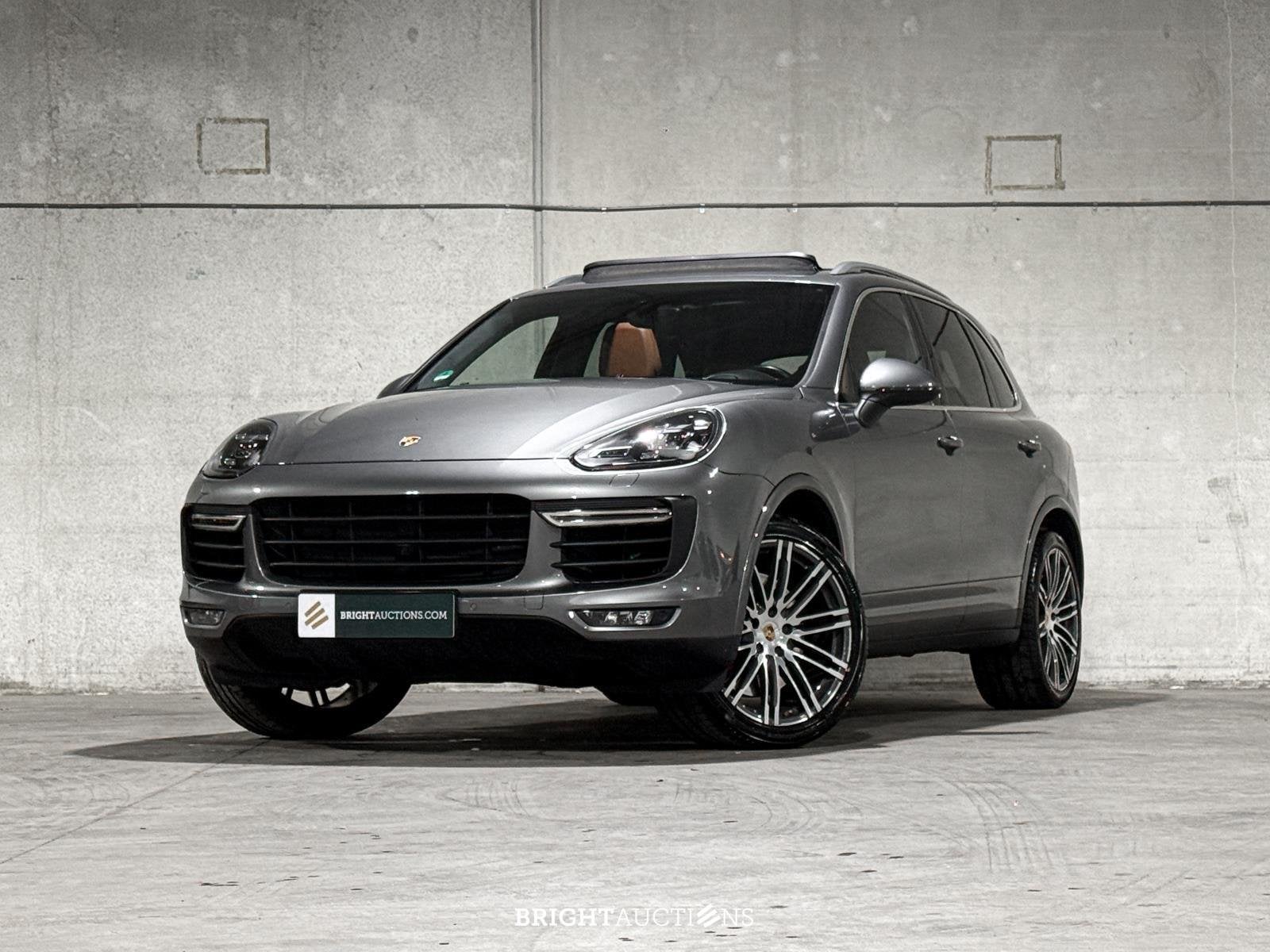 Porsche Cayenne Turbo 4.8 V8 (bj 2017, automaat), Auto's, Automaat, Cayenne, Gebruikt, 8 cilinders