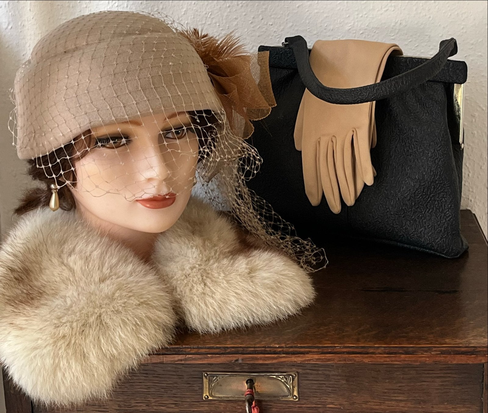 Vintage Zwart Handtasje, Antiek en Kunst, Ophalen of Verzenden, Dames
