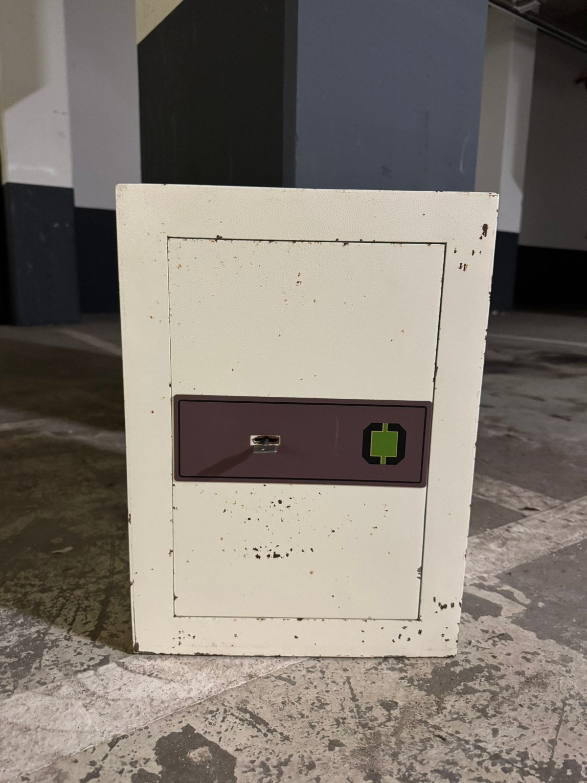 Kleine Kwaliteit zware kluis van de Raat, Huis en Inrichting, Brandblussers en Brandkasten, Ophalen, Brandkast