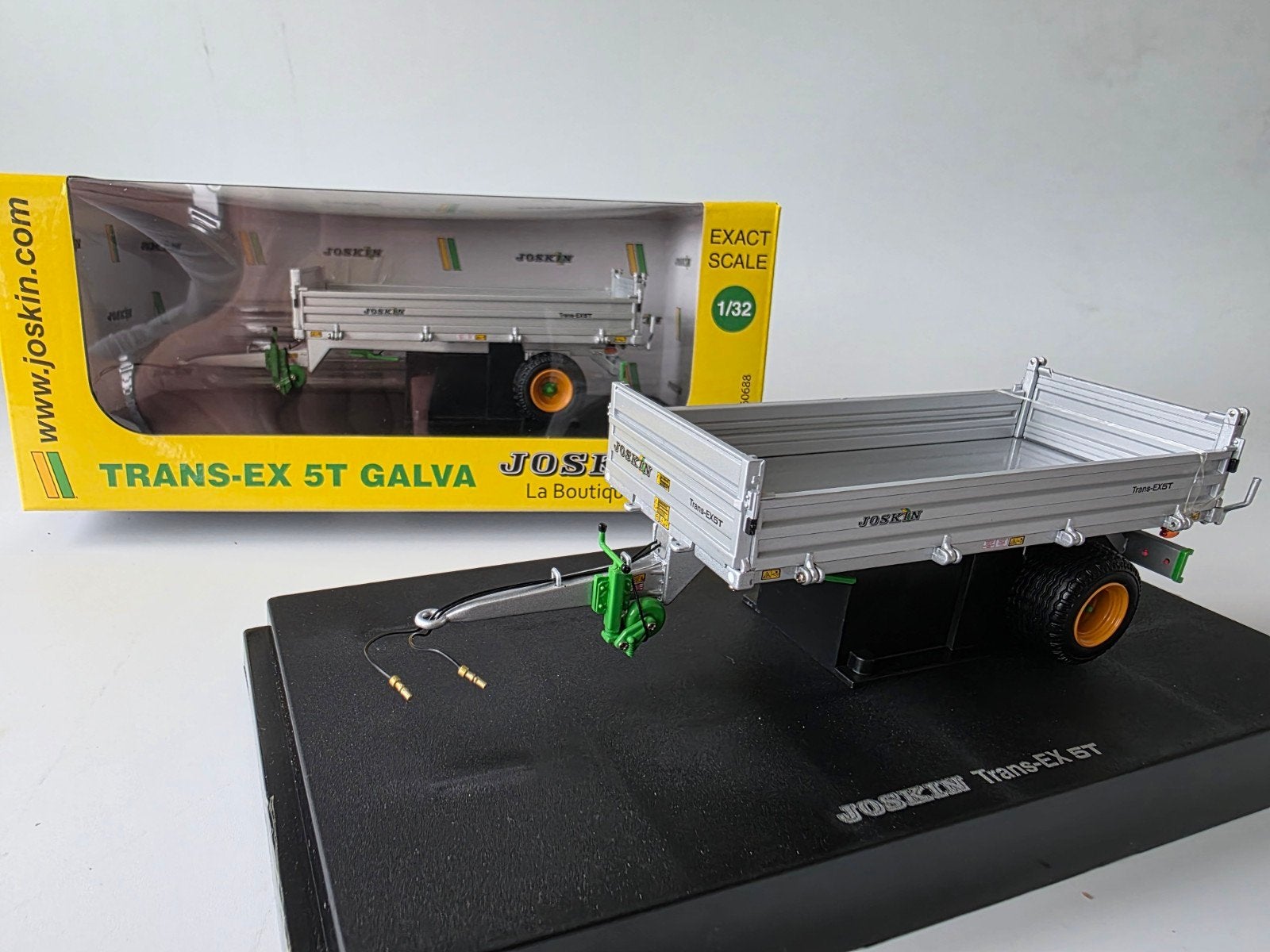 JOSKIN - EX 5T GALVA 1:32 UH, Ophalen of Verzenden, Nieuw, Tractor of Landbouw, Universal Hobbies