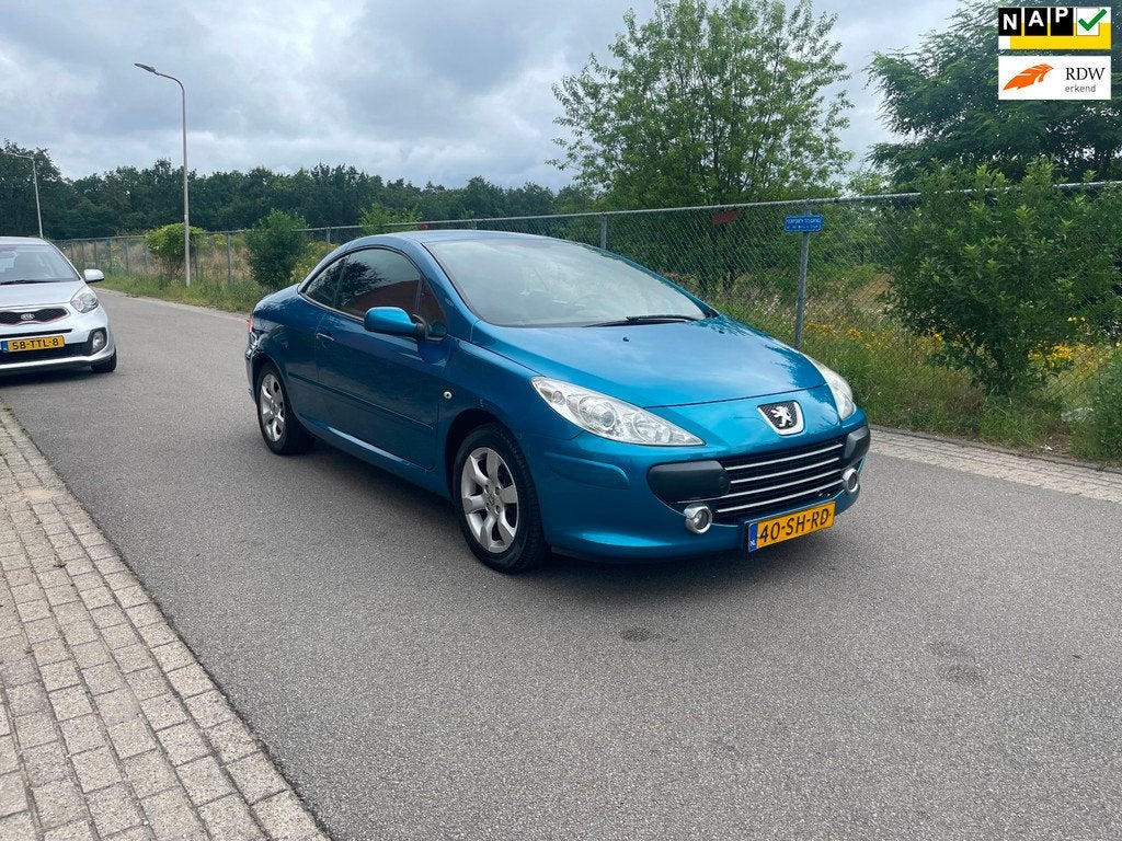 Peugeot 307 CC 1.6-16V Cabrio [ New Apk ], Auto's, Peugeot, Stof, Gebruikt, Zwart, 4 cilinders