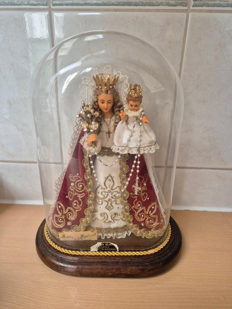 Madonna van was onder stolp, Ophalen of Verzenden