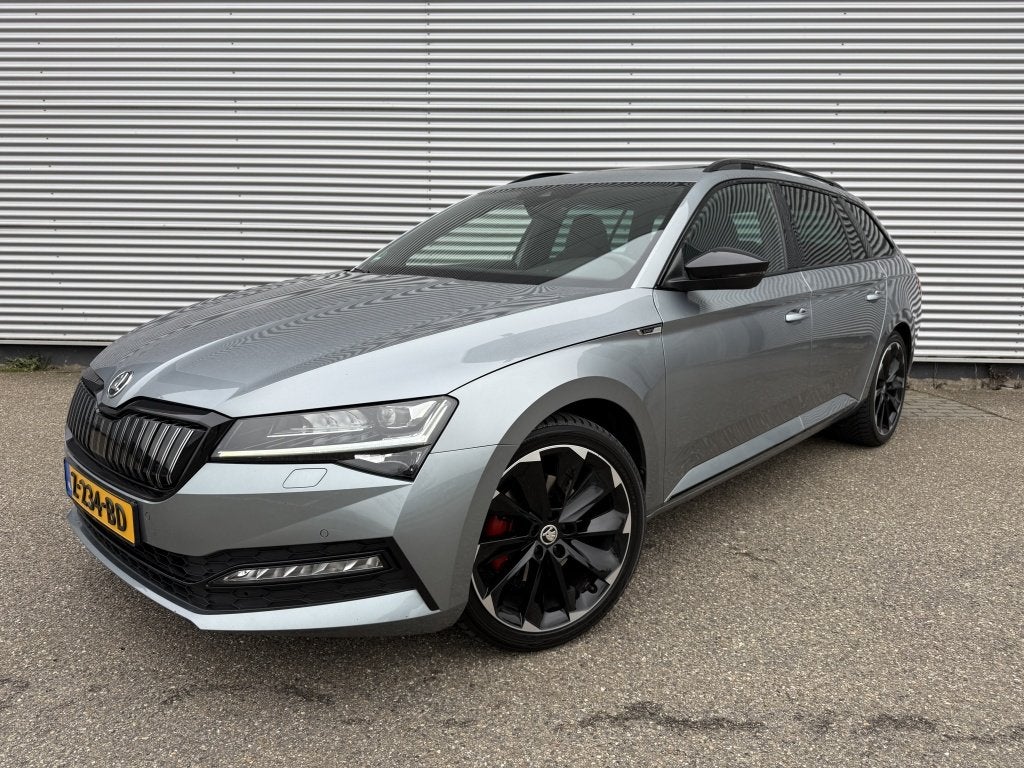 Skoda Superb Combi 1.4 TSI iV Sportline Automaat Pano Canton, Auto's, Gebruikt, Euro 6, 4 cilinders, 157 pk