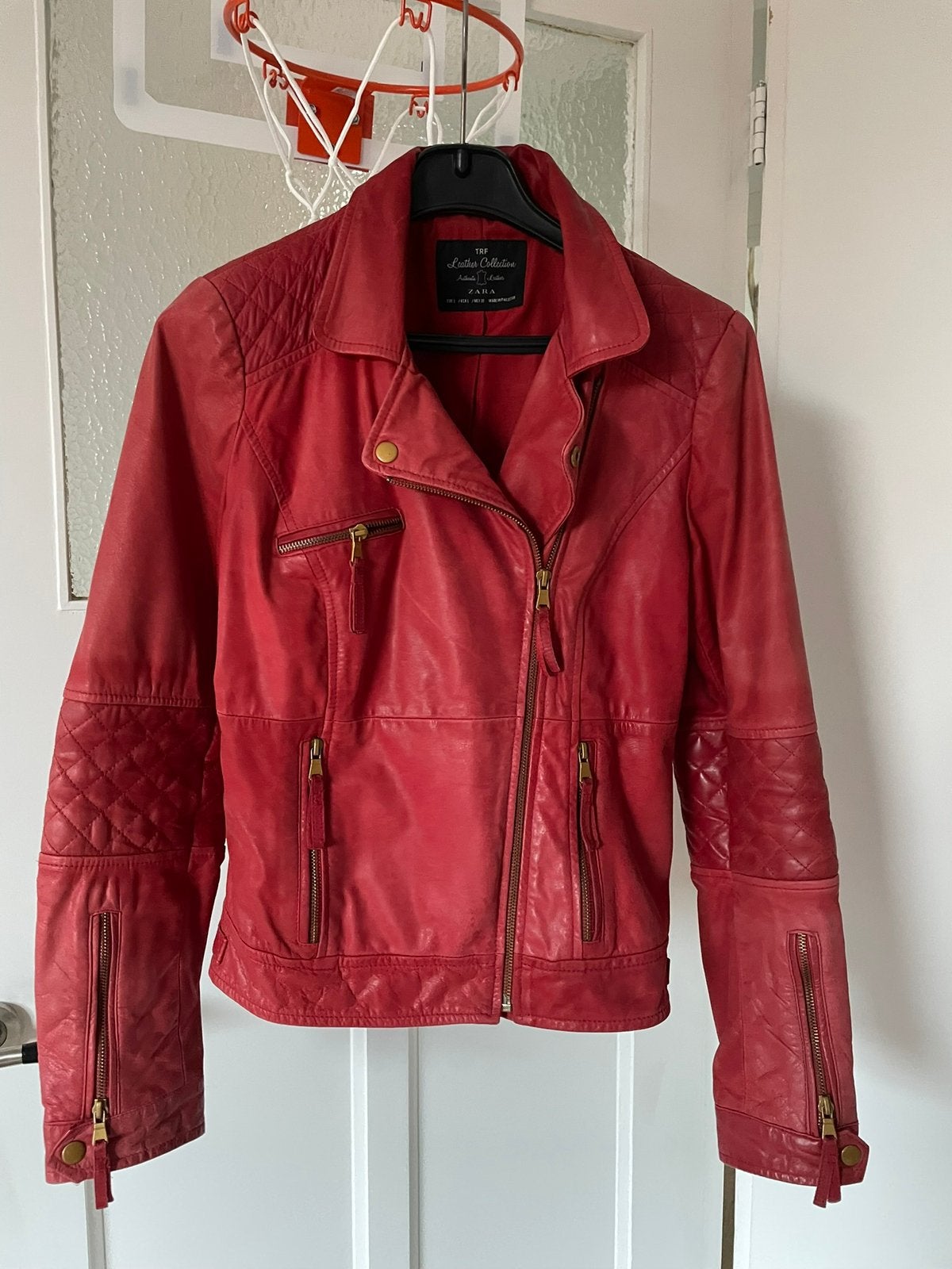 Rood leren jack, Zara, maat L, Kleding | Dames, Ophalen of Verzenden, Gedragen, Maat 38/40 (M), Rood