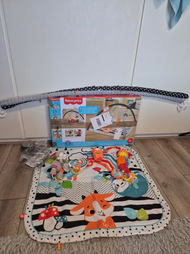 Fisher-Price 3-in-1 Muziek Glow & Grow Gym, Baby Speelmat, Ophalen of Verzenden, Gebruikt
