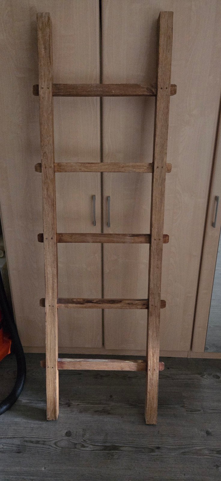 Leuke houten decortrap, Ophalen