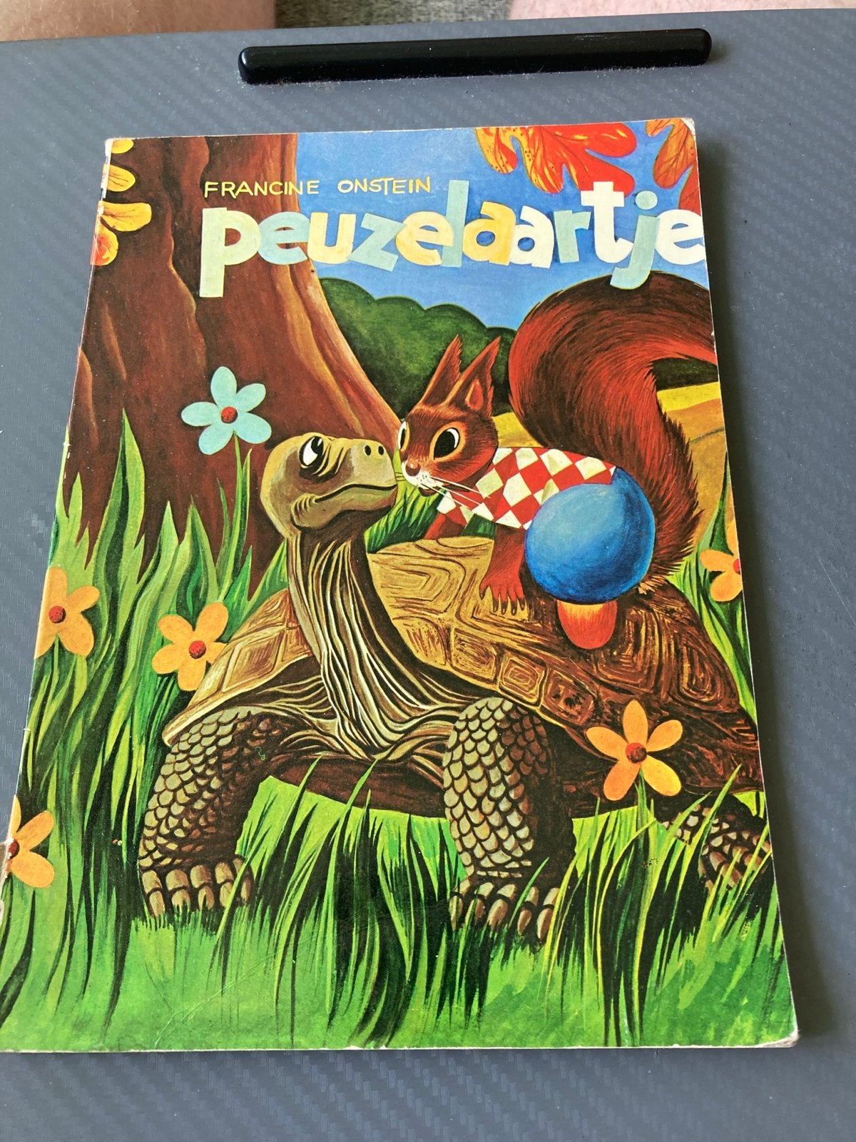 Peuzelaartje - Francine Onstein (Kinderboek), Ophalen of Verzenden, Gelezen, Sprookjes