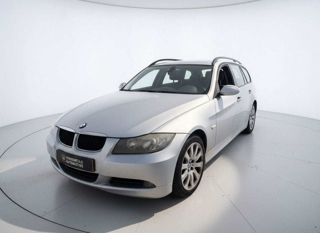 Bmw 3-SERIE 318D BUSINESS LINE, Motor not good, Auto's, 4 cilinders, Electronic Stability Program (ESP), Sedan, Zilver of Grijs