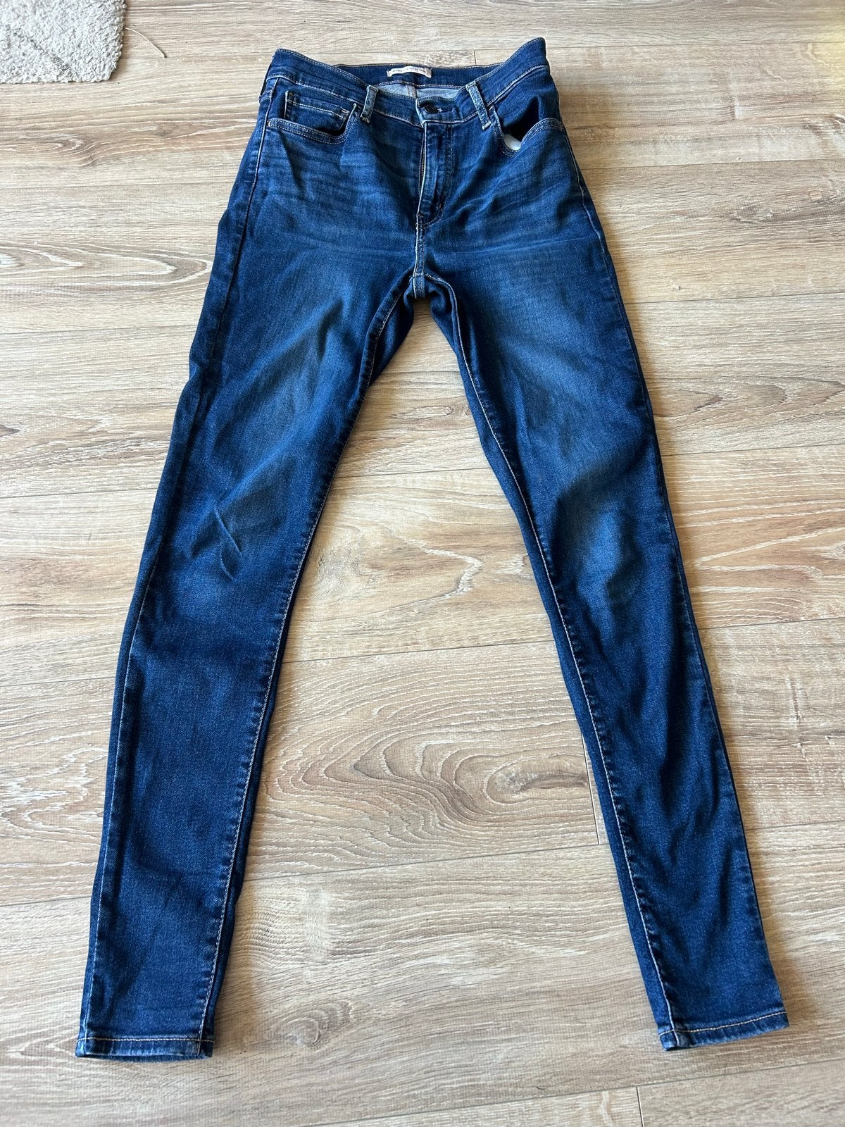Levi's 720 High Rise Super Skinny Jeans W29 L32, Kleding | Dames, Ophalen of Verzenden, Zo goed als nieuw, Blauw, W28 - W29 (confectie 36)