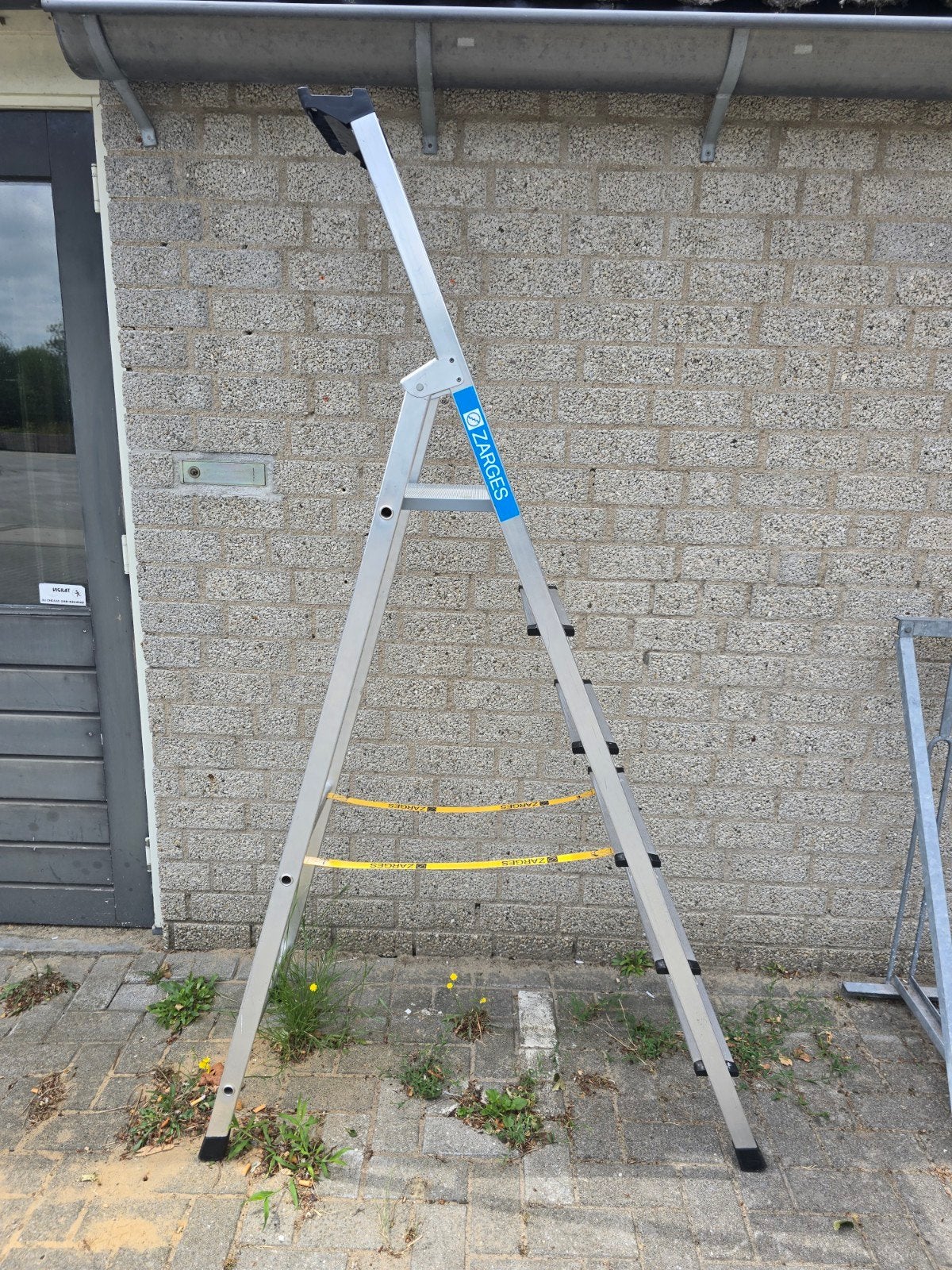 Plateau trap, Ophalen, Minder dan 2 meter