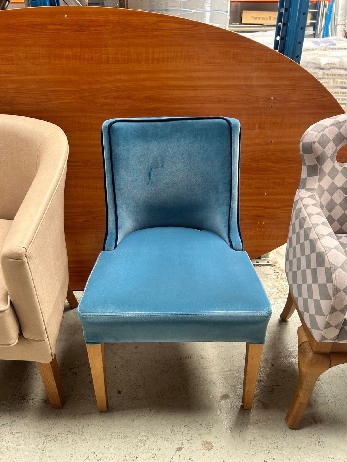 Suede blauwe fauteuil nieuw, Huis en Inrichting, Fauteuils, Ophalen, Zo goed als nieuw, 75 tot 100 cm, 50 tot 75 cm