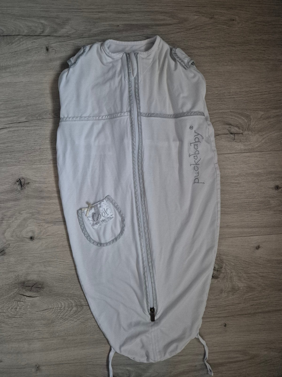 Puckababy Mini slaapzak 3-6 maanden, wit 0.25 tog, Kinderen en Baby's, Gebruikt, Bakerzak of Bakerdoek, Puckababy, Ophalen of Verzenden