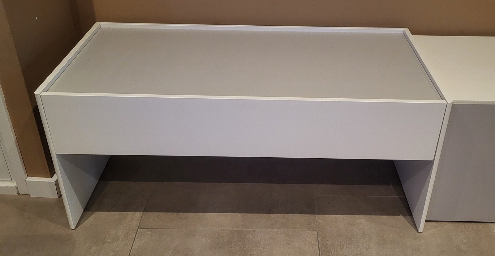 Speelgoedtafel met lade - Wit/Grijs, Ophalen, Gebruikt