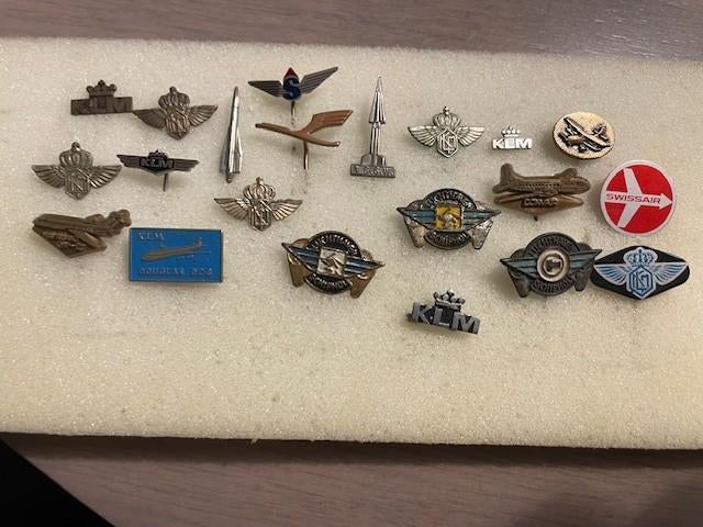 speldjes luchtvaart en KLM, Verzamelen, Speldjes, Pins en Buttons, Ophalen of Verzenden, Zo goed als nieuw, Overige onderwerpen