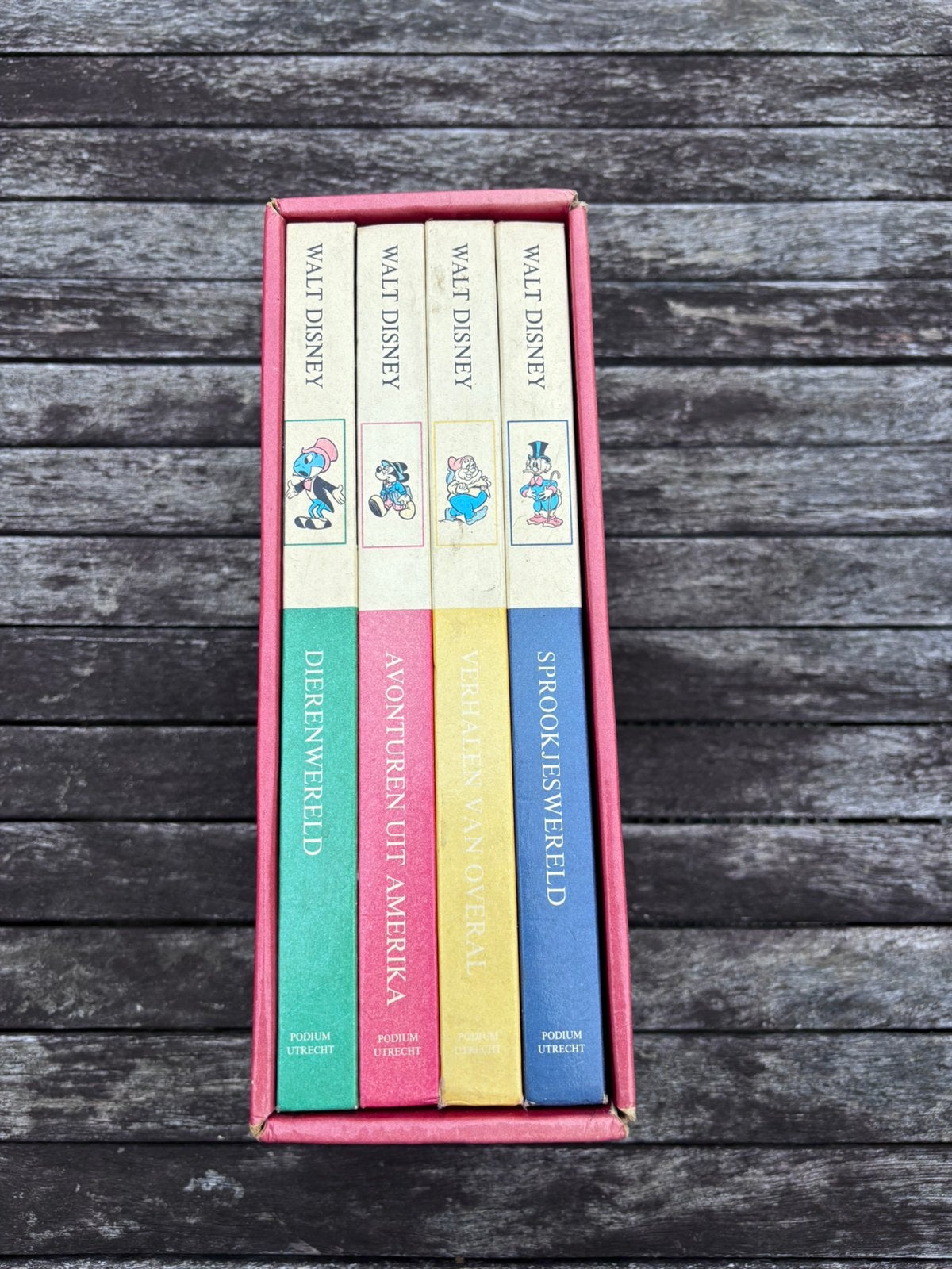 De wondere wereld van Walt Disney, Boeken, Ophalen of Verzenden, Gelezen, Sprookjes