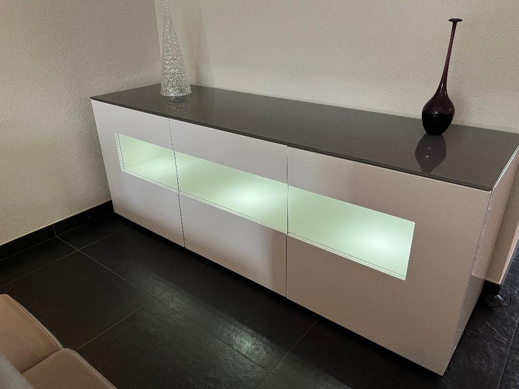 Dressoir van het merk Karat, Huis en Inrichting, Ophalen, Zo goed als nieuw, 25 tot 50 cm, 150 tot 200 cm