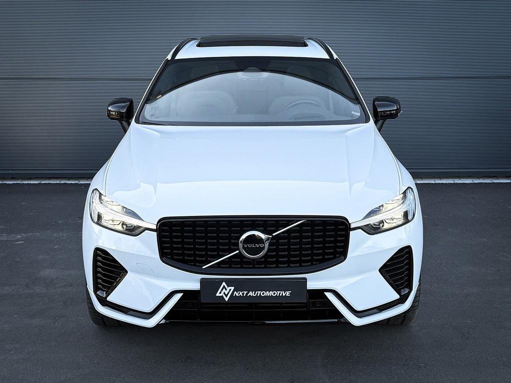Volvo XC60 2.0 T6 Plug-in hybrid AWD R-Design, Pano, Stuurve, Gebruikt, 1969 cc, Wit, Bedrijf
