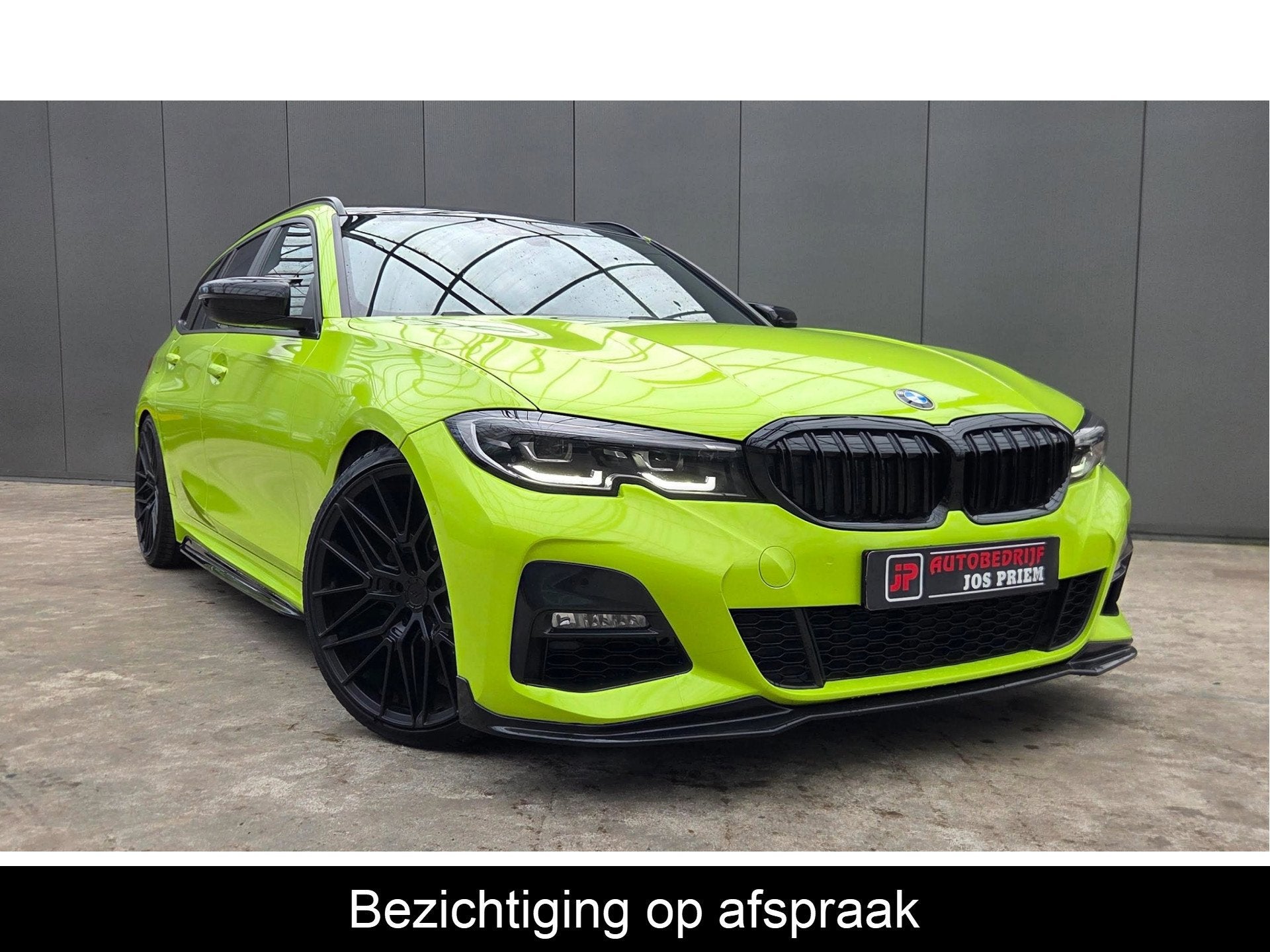 BMW 3 Serie Touring 318i M-Performance * EYE CATCHER * 330 P, Automaat, 1998 cc, Achterwielaandrijving, Gebruikt