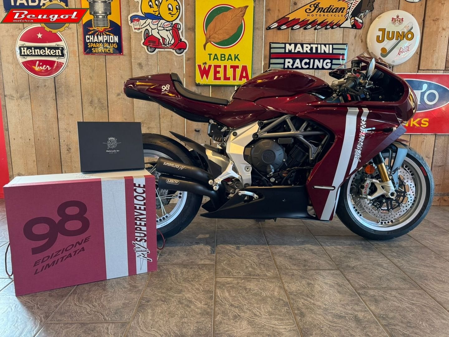 MV AGUSTA SUPERVELOCE 98 (bj 2025), Bedrijf, Onbekend, Super Sport, 798 cc