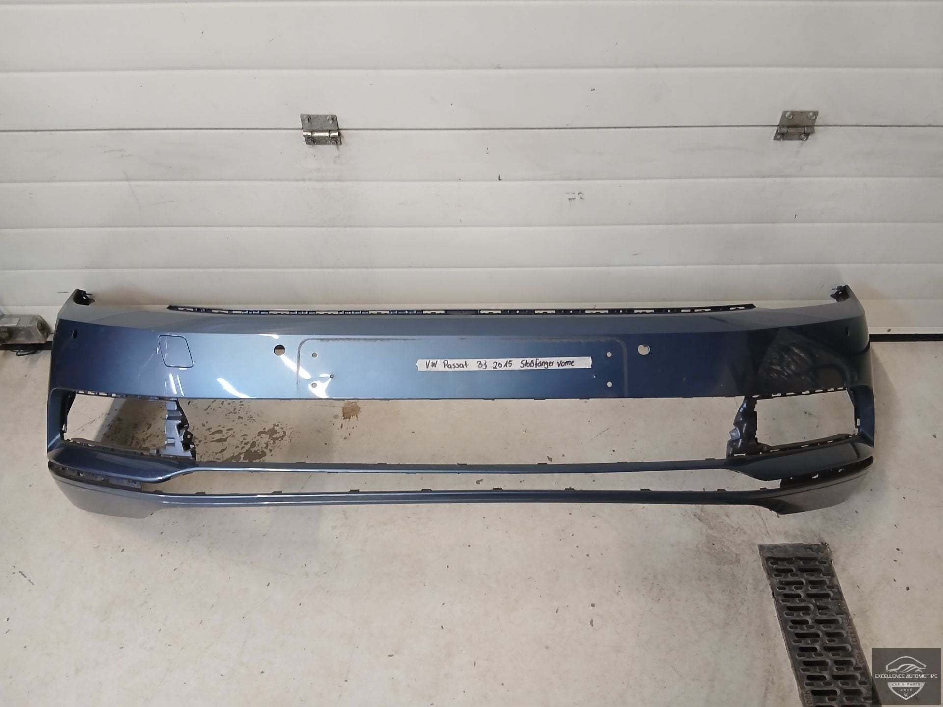 VW Passat B8 2014-2019 Voorbumper Bumper 4xPDC Origineel!, Gebruikt, Volkswagen, Volkswagen AG, Bumper