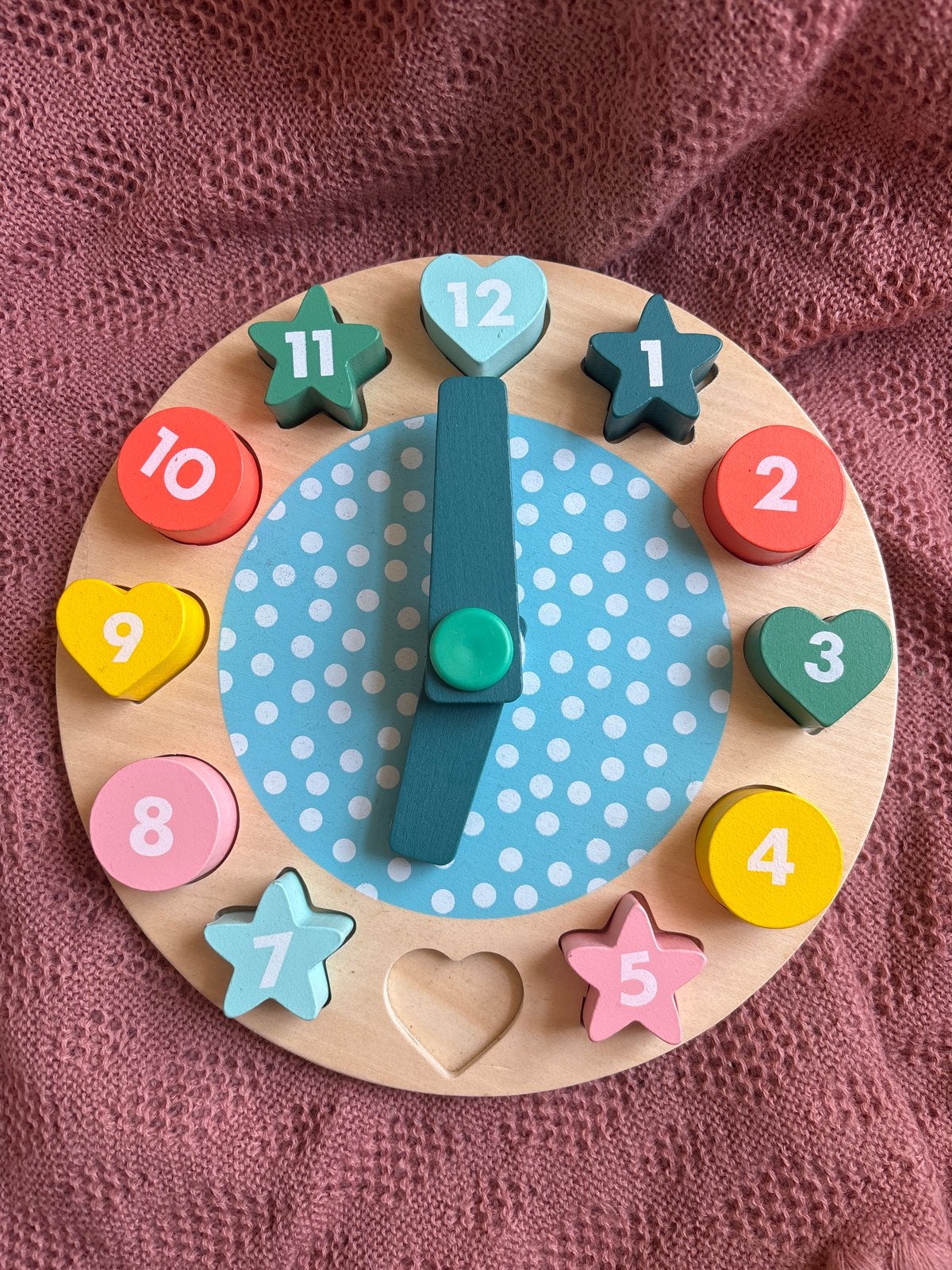 Houten HEMA klok met draaibare wijzers (mist cijfer 6), Ophalen of Verzenden, Gebruikt, Overige typen