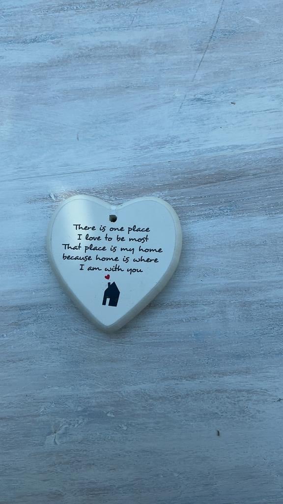 Hartje met tekst home, Ophalen of Verzenden, Zo goed als nieuw