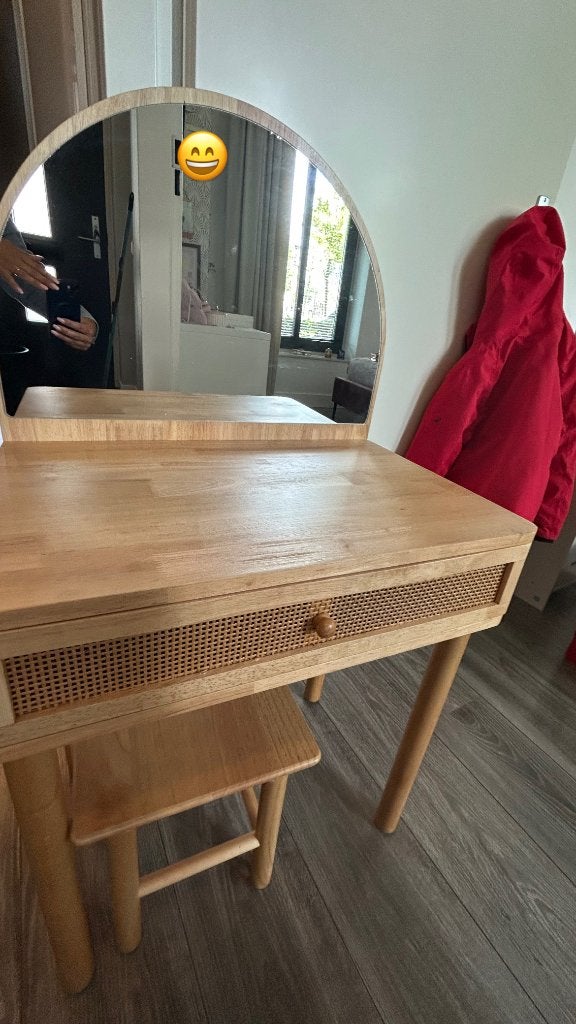 Kinder kaptafel boho stijl met krukje en spiegel, Ophalen, Zo goed als nieuw, Tafel(s) en Stoel(en)
